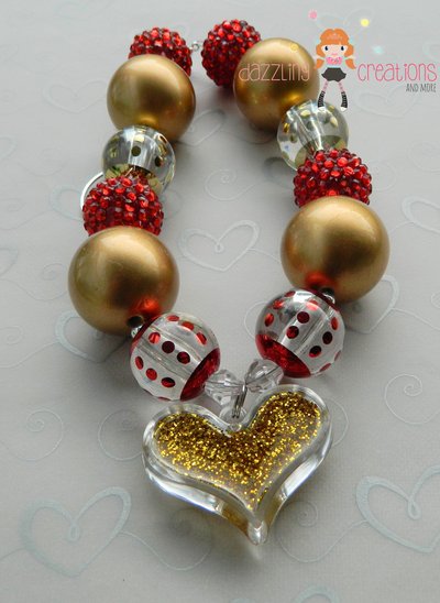 Gold heart christmas chunky necklace/red green/photo props/bubblegum beads/girls jewelry