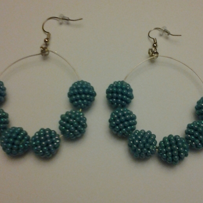 Beaded circle earrings - Thumbnail 3