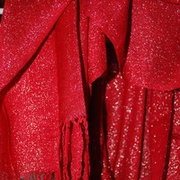 Sparkly Hijab - Red - Thumbnail 1