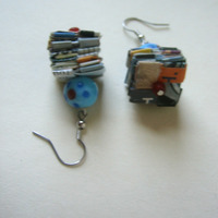 Eco Earrings - Junk Mail and Magazines Embellished with Blue Glass Beads - Thumbnail 4