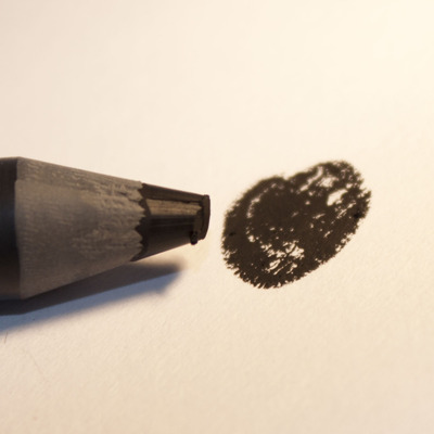 Knight eyes (eyeliner)