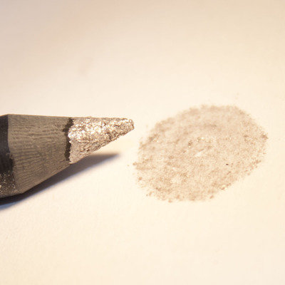 Silver lining (eyeliner)