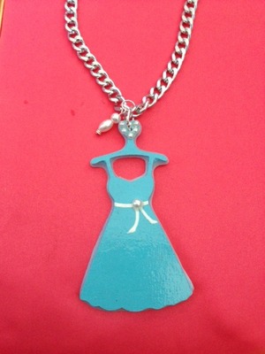 Blue dress necklace