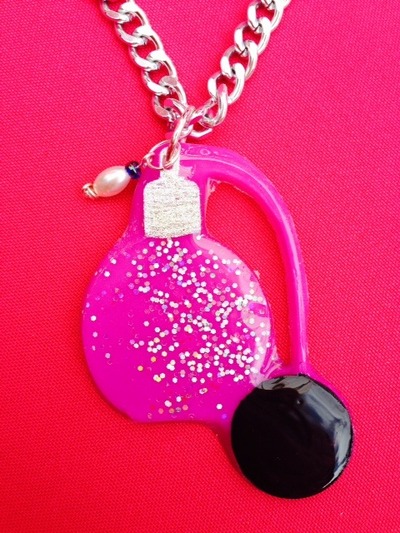 Perfume bottle necklace