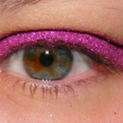 Fuel to the fire (glitter)