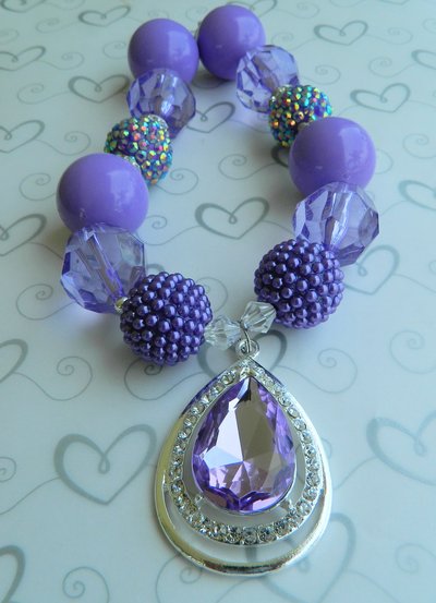 Princess sofia inspired chunky necklaces/bubblegum beads/girls jewelry/birthday parties/photo props