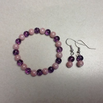Bracelet and earring set