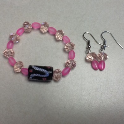 Bracelet and earring set