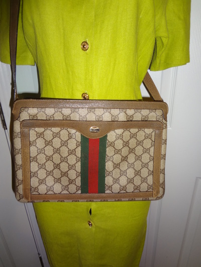 Vintage authentic gucci handbag 