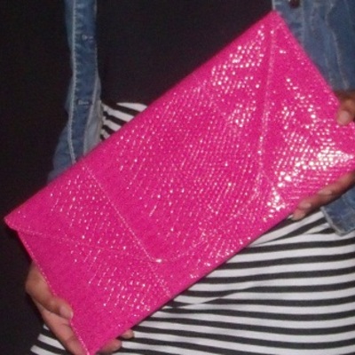 Large snakeskin clutch-fuchsia 