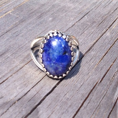 Med. lapis lazuli ring
