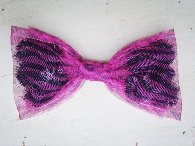 Adventurer Pom Pom Bow