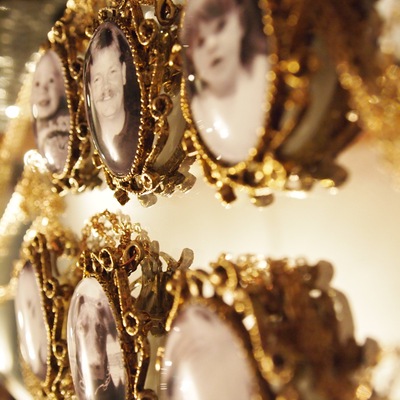 Bridesmaids bouquet brooches 