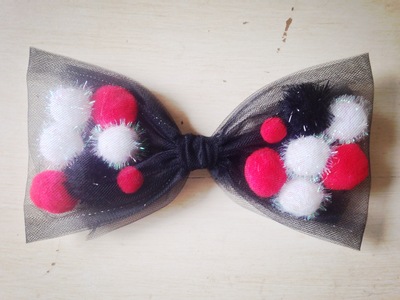 Team Eagles Pom Pom Bow