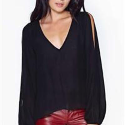 Ladies slit arm chiffon blouse