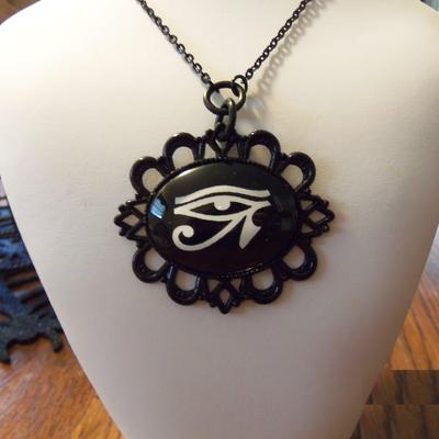 Gothic eye of horus cameo necklace