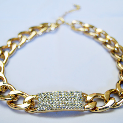 Id necklace-gold tone