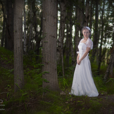 Loraina chantilly lace bolero