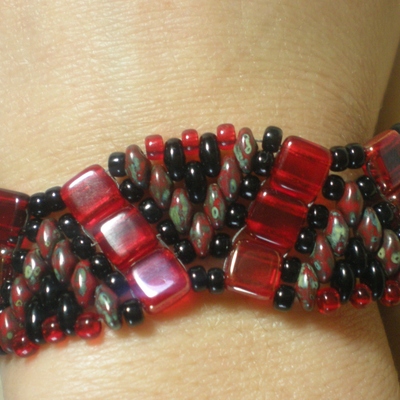 Red and black wave bracelet, large