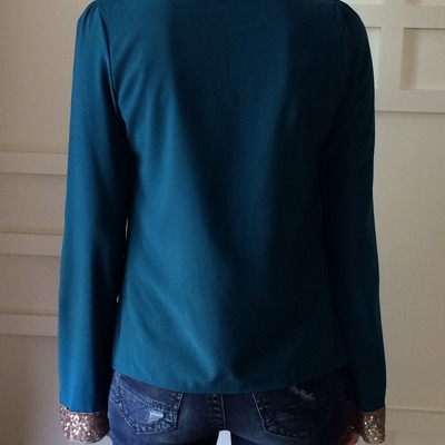 Turquoise keyhole top