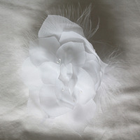 Leilani White Lily Fascinator - Thumbnail 3
