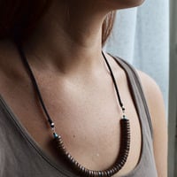 Wooden Hippie Necklace. Earthy Neutral Wood. - Thumbnail 3