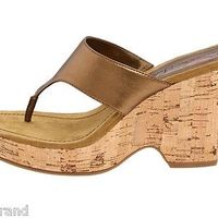 Romantic Soles Ashley SKU #7679144 Bronze Laminato Soft PU Size 10M - Thumbnail 1