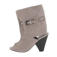 Not Too Coy Calgary - Thumbnail 3