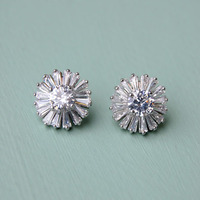 Wedding Earrings in A Touch Of Vintage  - Style # E160 : Luxe in Bloom - Thumbnail 3