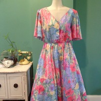 80's Garden  - Thumbnail 1