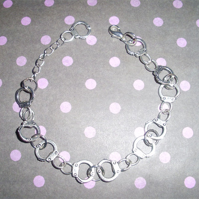 Handcuff bracelet