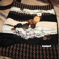 P410 Across Body Pouch - Thumbnail 1