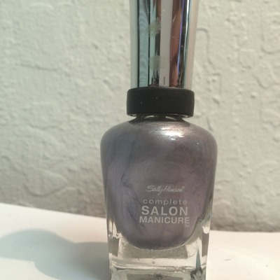 Sally hansen - on pines and needles
