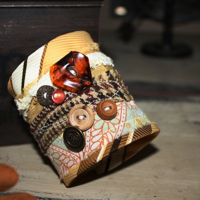 Tc113 kneck tie wrist cuff