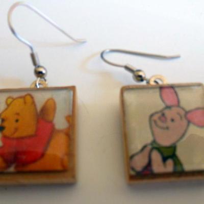 Piglet & winnie the pooh scrabble earrings