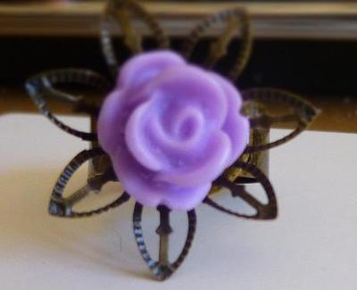 Purple rose ring