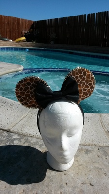 giraffe mouse ears