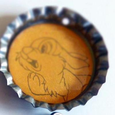 Thumper bottle cap