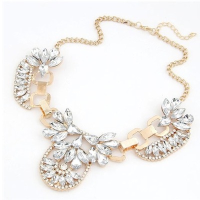 Crystal bloom necklace
