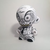 Jon Skully 4" Kidrobot Munny doodle