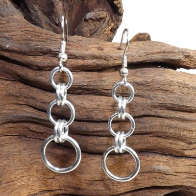 Handmade graduated rings chainmail earrings