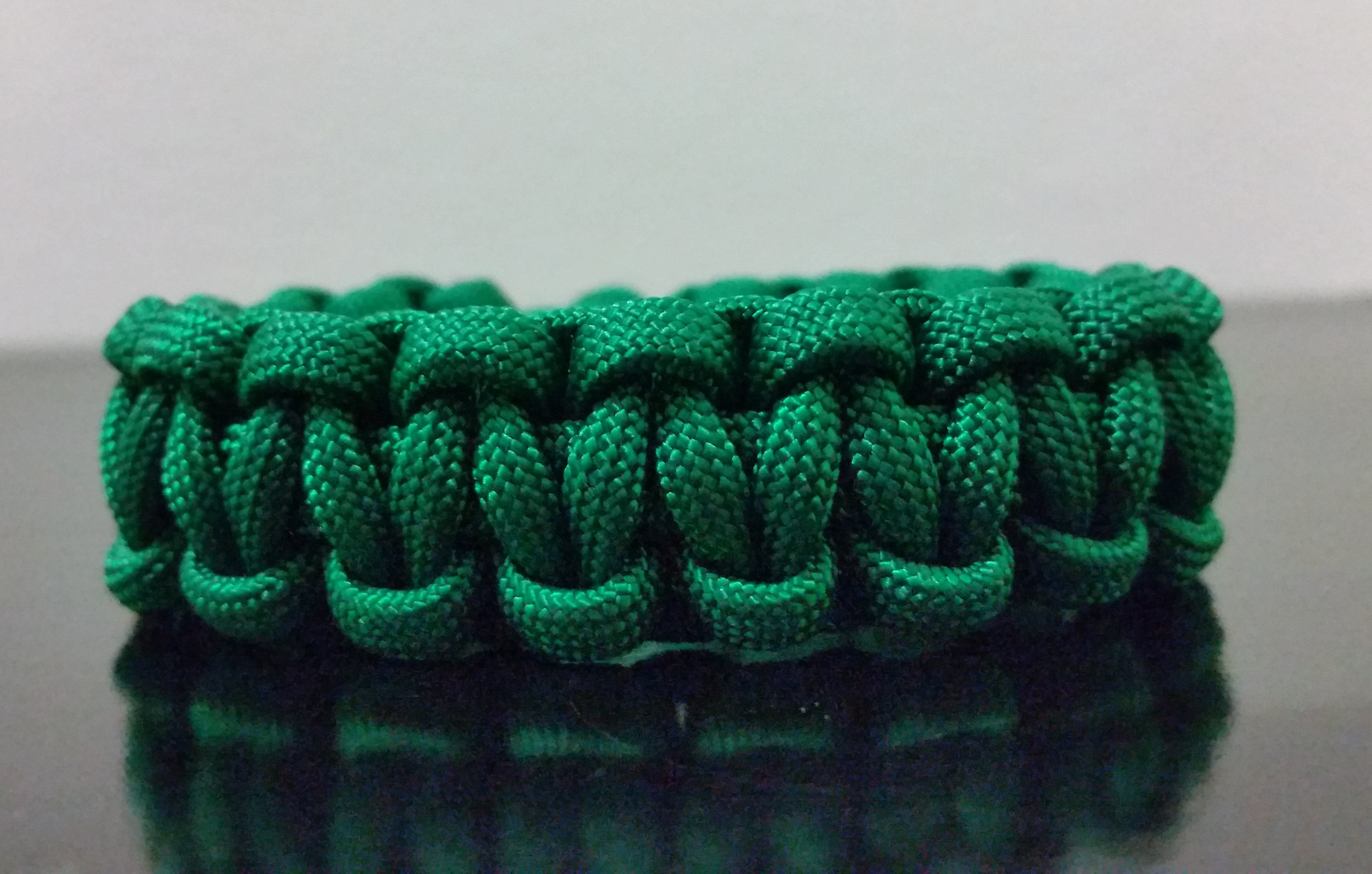 Green Paracord Bracelet (Knot End) on Storenvy