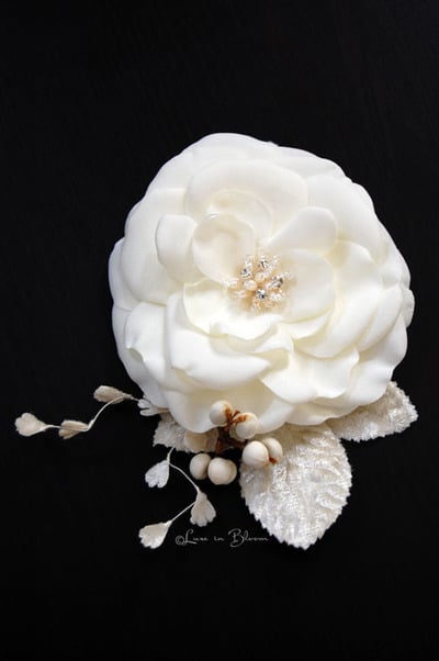Wedding Hair Flower Romantic Bohemian Bloom - Style # SF203 : Luxe in Bloom