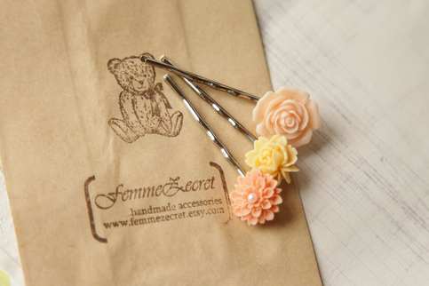 spring. hair pin collection. set of 3