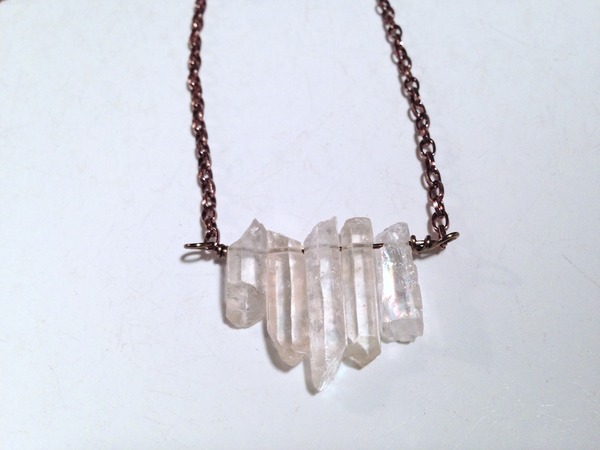 Baby bib quartz necklace
