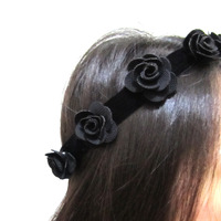 Dance with me // Gothic Black Rose Hair Band - Thumbnail 1