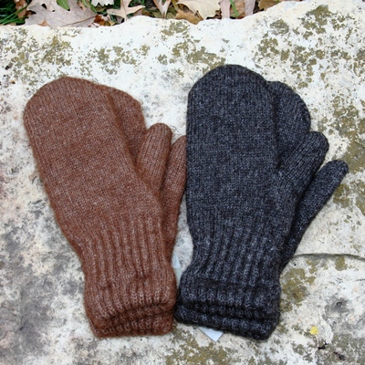 Bouclé lined alpaca mittens - Thumbnail 4