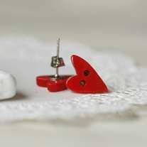 you break my heart. heart shape button earrings. - Thumbnail 1