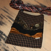 P413 Across Body Pouch  - Thumbnail 2