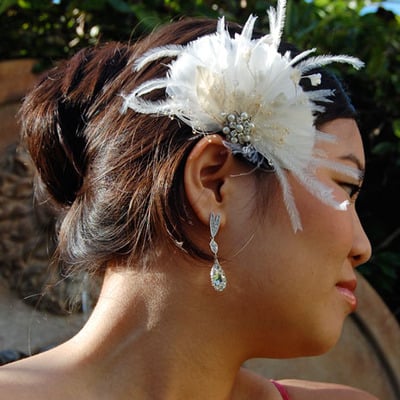 Bridal feather hair piece vintage inspired : luxe in bloom